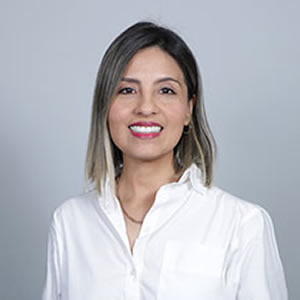 Paola-Navarro3